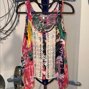 ‼️REDUCED‼️Gianni Bini Multicolor Floral Lace Tank Top
